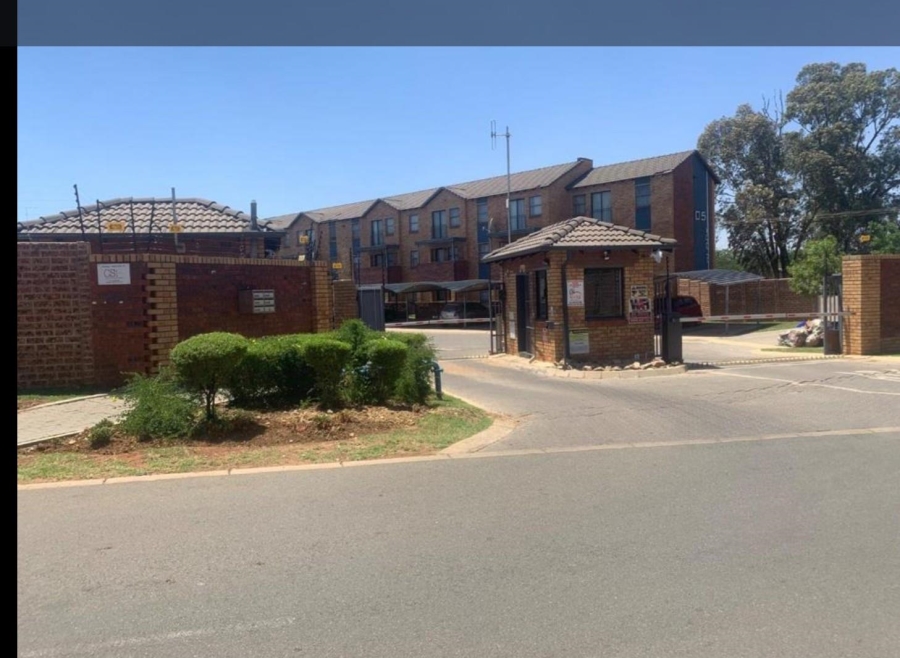 To Let 2 Bedroom Property for Rent in Alveda Park Gauteng