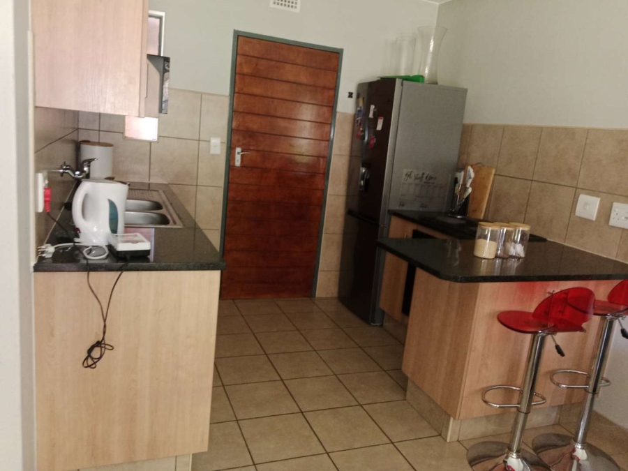 To Let 2 Bedroom Property for Rent in Alveda Park Gauteng