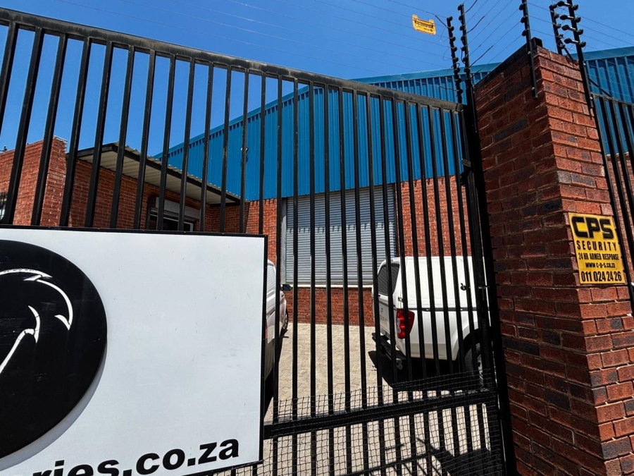 Commercial Property for Sale in New Redruth Gauteng