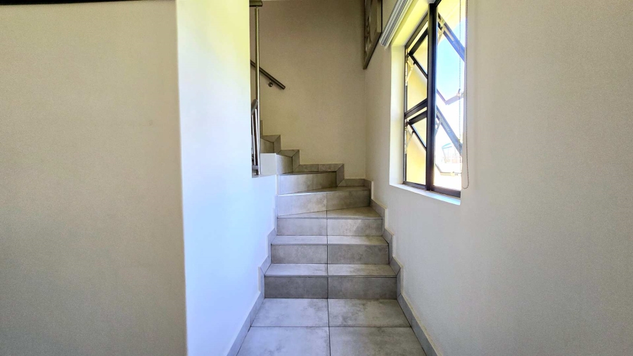 3 Bedroom Property for Sale in Equestria Gauteng