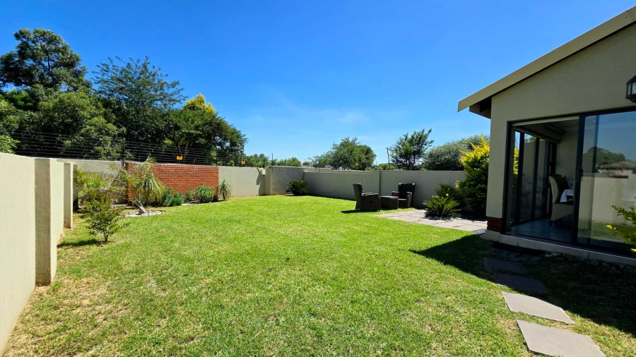 3 Bedroom Property for Sale in Equestria Gauteng