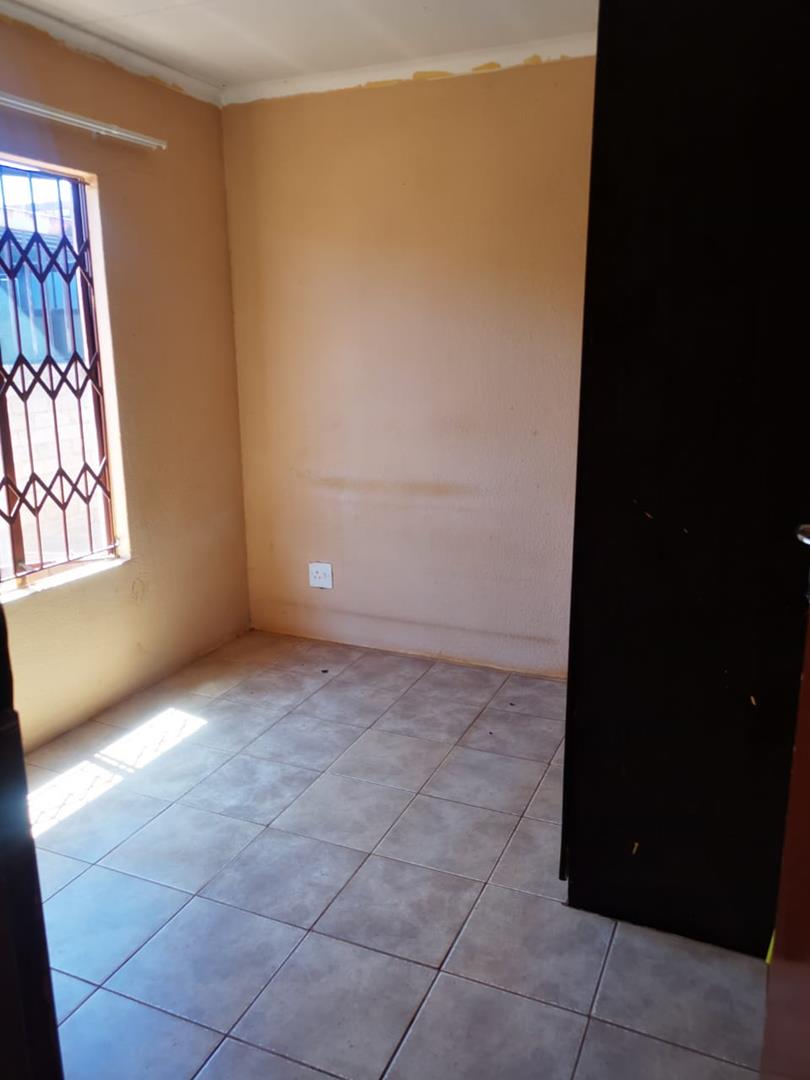 2 Bedroom Property for Sale in Soshanguve XX Gauteng