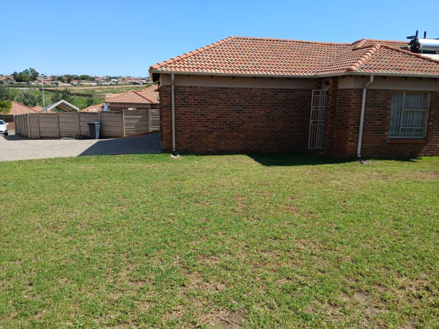 3 Bedroom Property for Sale in Olievenhoutbosch A H Gauteng