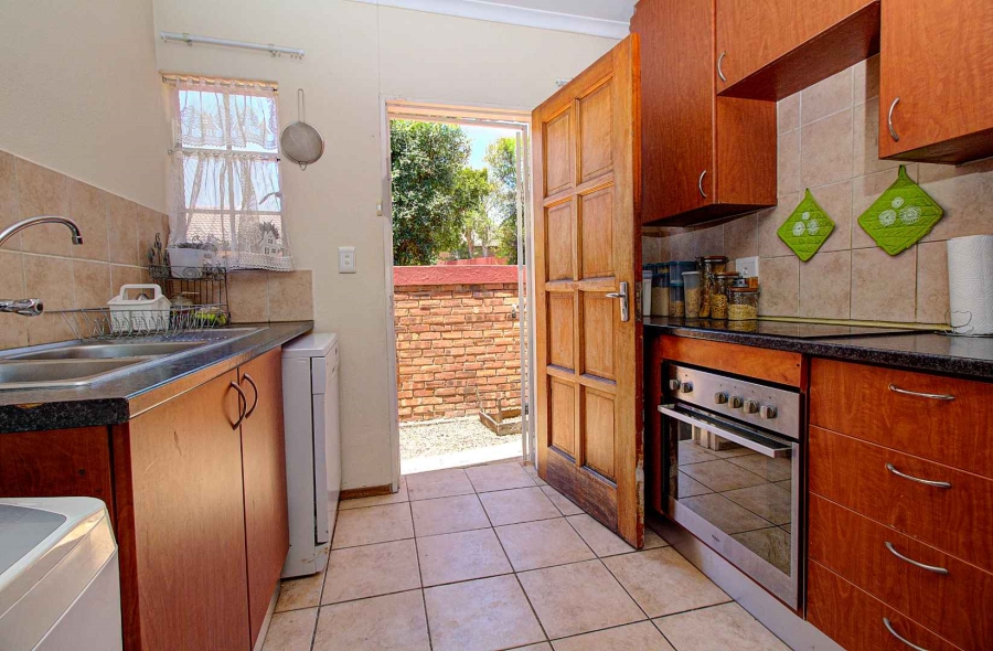 2 Bedroom Property for Sale in Honeydew Ridge Gauteng