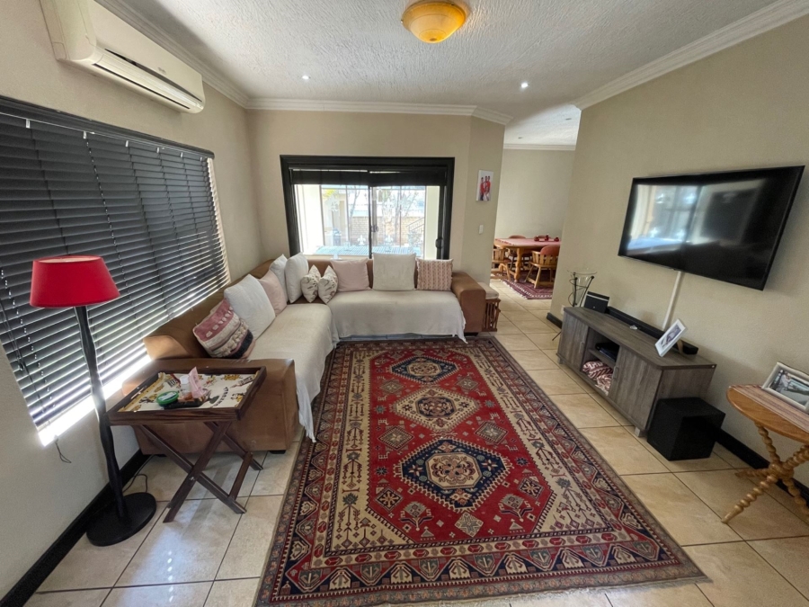 To Let 3 Bedroom Property for Rent in Retire at Midstream Gauteng