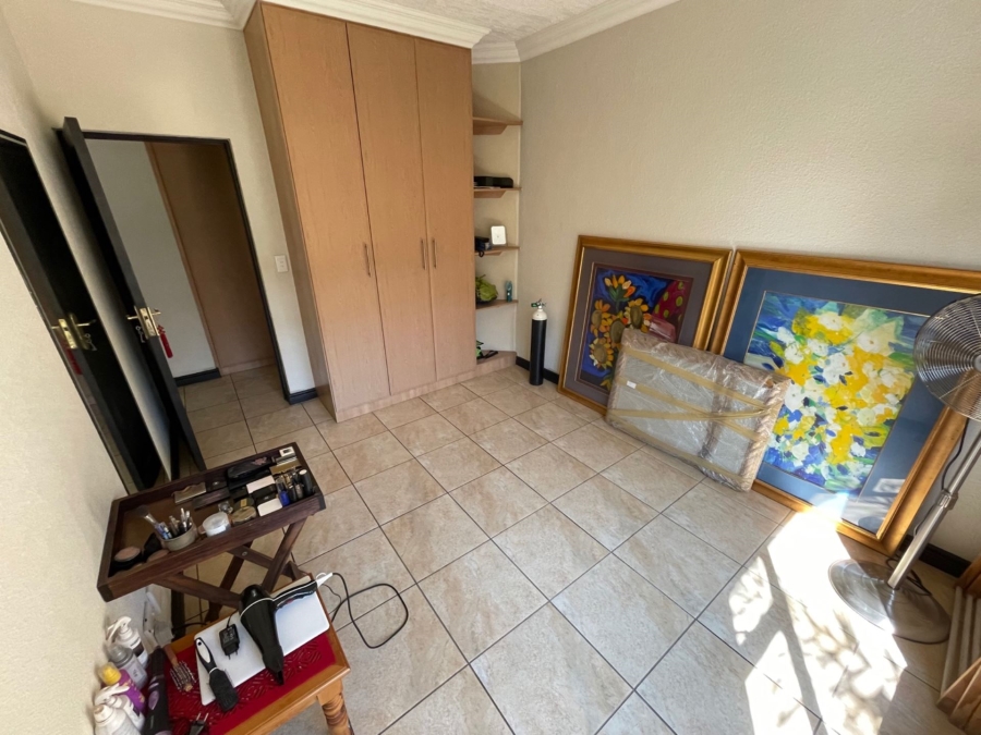 To Let 3 Bedroom Property for Rent in Retire at Midstream Gauteng