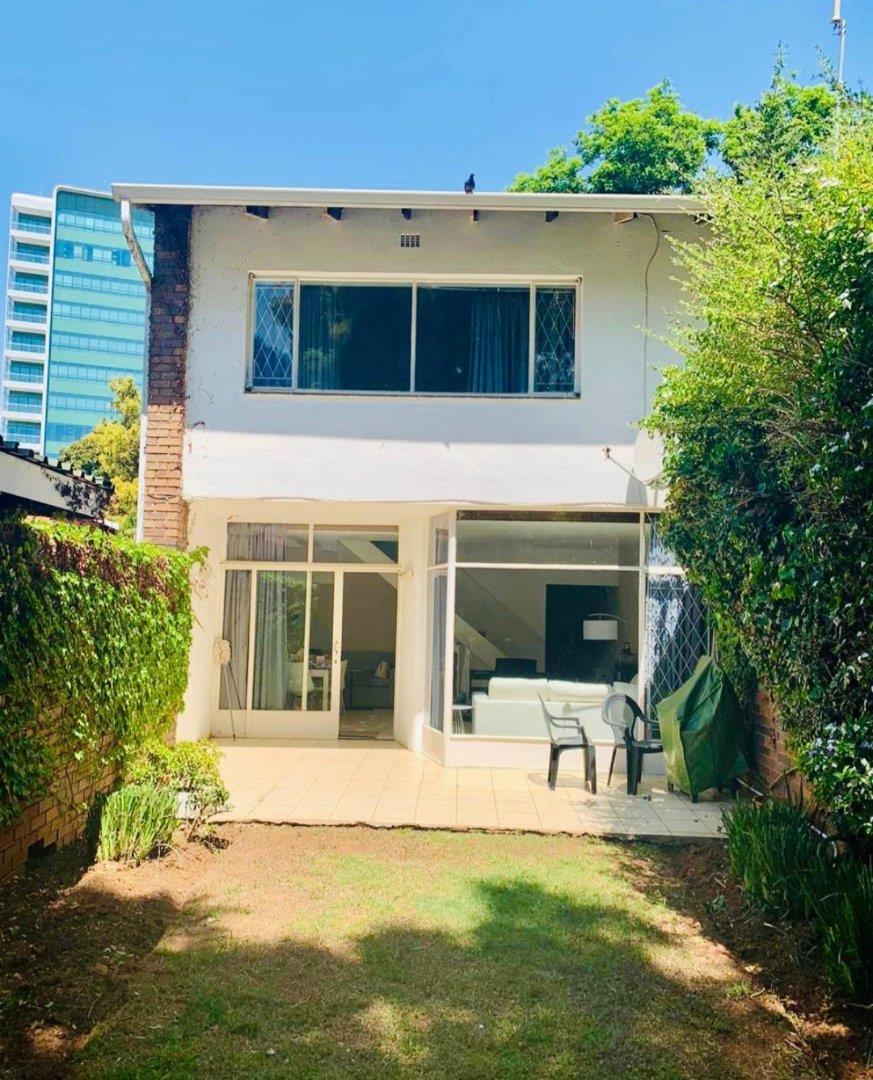 To Let 2 Bedroom Property for Rent in Sandown Gauteng