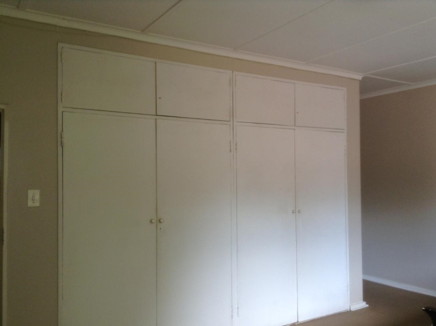 To Let 2 Bedroom Property for Rent in Sandown Gauteng