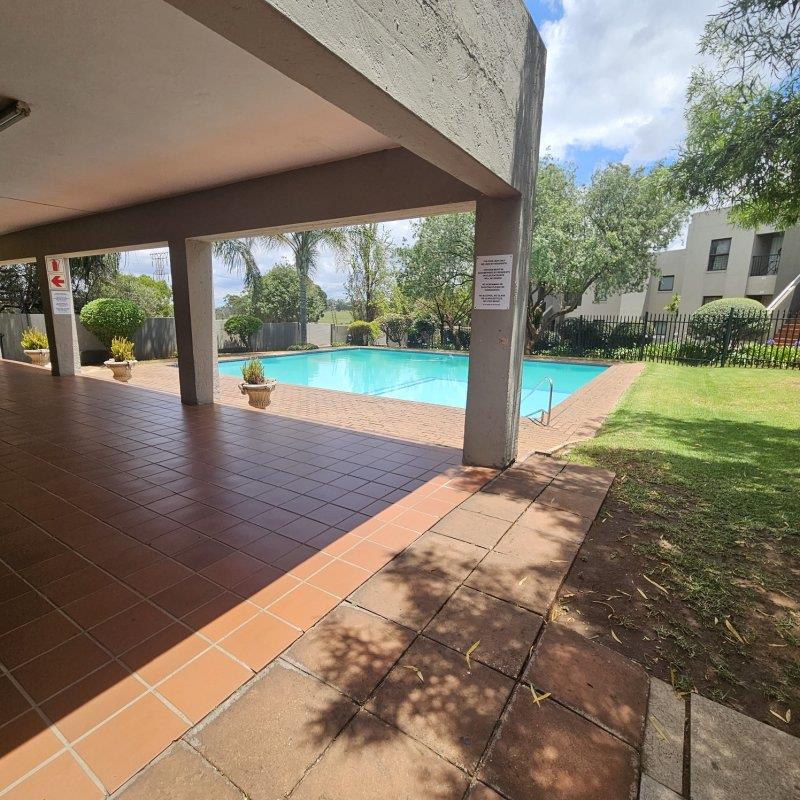 3 Bedroom Property for Sale in Marais Steyn Park Gauteng