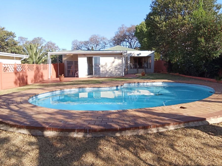 4 Bedroom Property for Sale in Kensington Gauteng