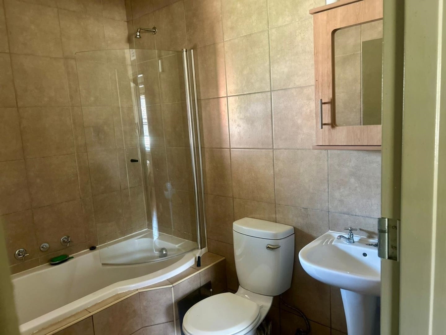 To Let 2 Bedroom Property for Rent in Kibler Park Gauteng