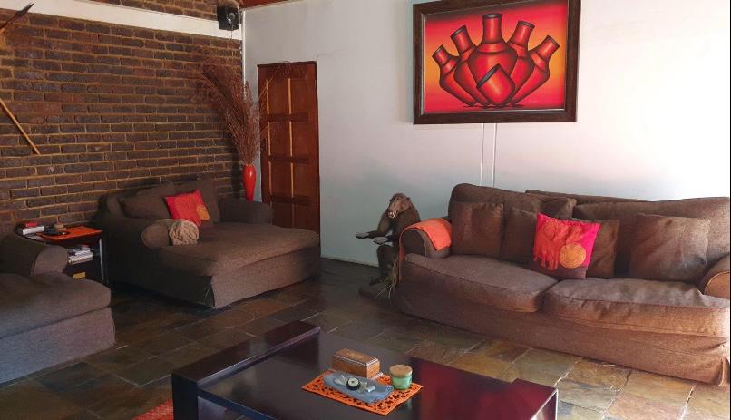 7 Bedroom Property for Sale in Garsfontein Gauteng