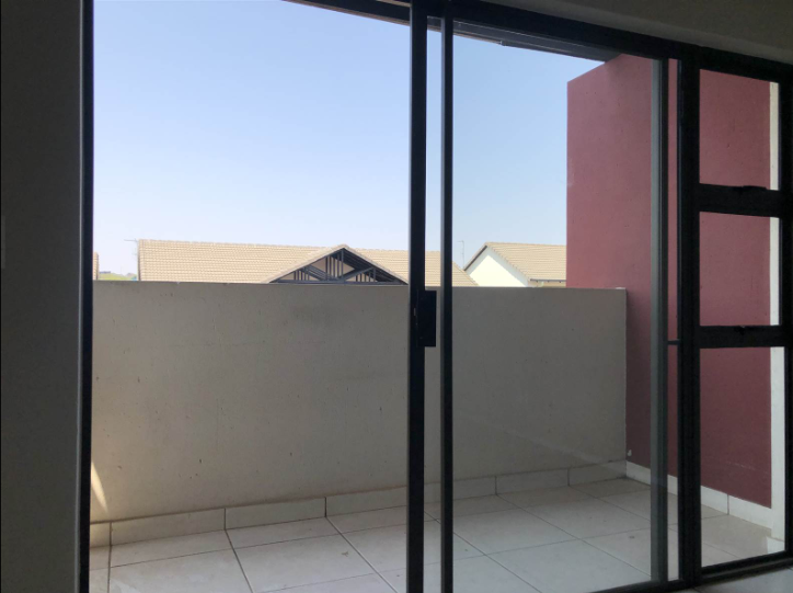 2 Bedroom Property for Sale in Noordwyk Gauteng