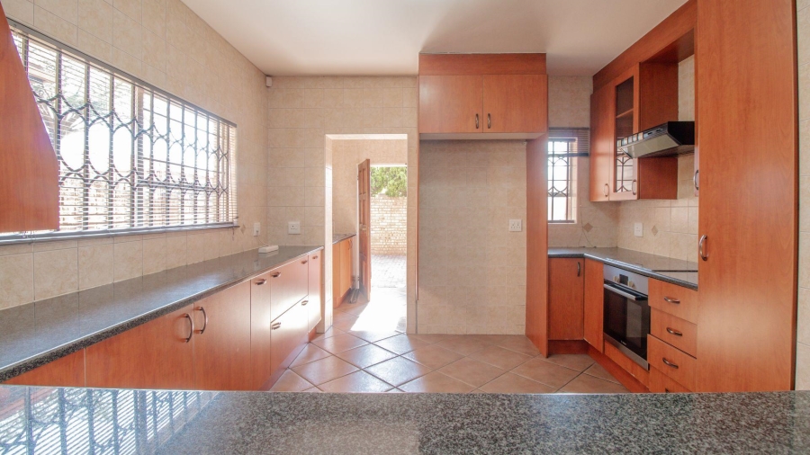 3 Bedroom Property for Sale in Bartlett Gauteng