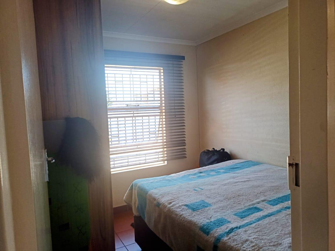 To Let 2 Bedroom Property for Rent in Leopard