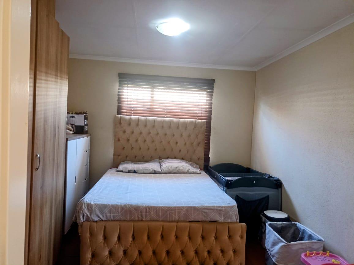 To Let 2 Bedroom Property for Rent in Leopard