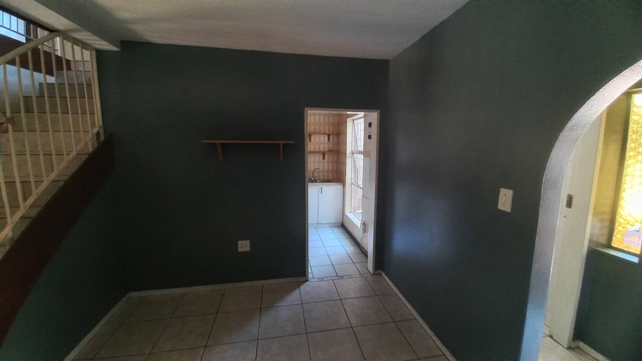 3 Bedroom Property for Sale in Farrarmere Gauteng