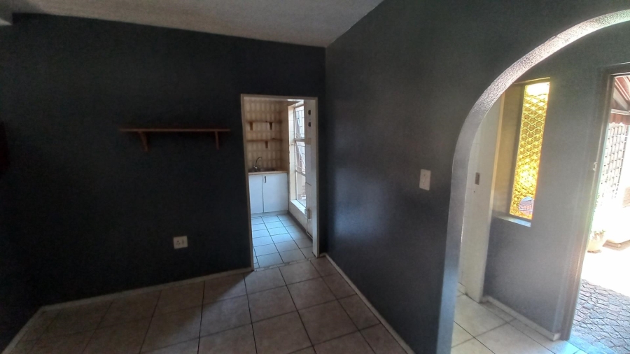 3 Bedroom Property for Sale in Farrarmere Gauteng