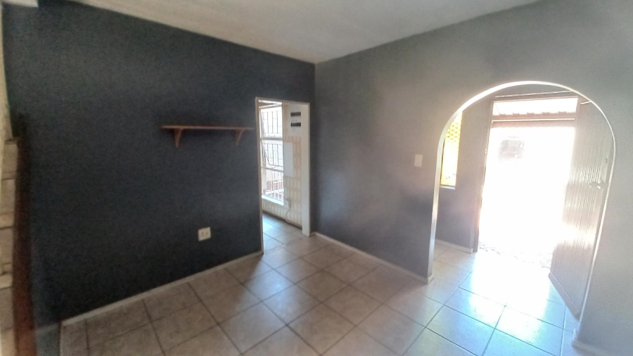 3 Bedroom Property for Sale in Farrarmere Gauteng