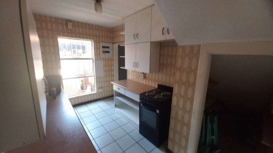 3 Bedroom Property for Sale in Farrarmere Gauteng