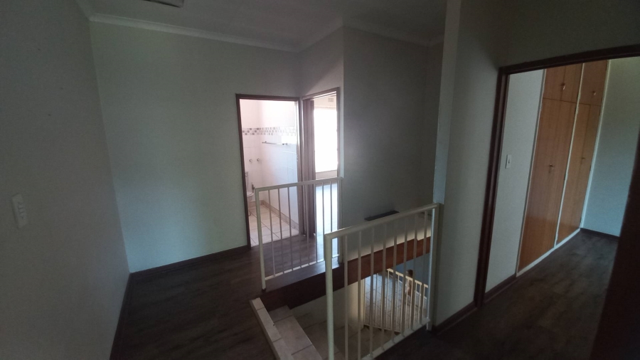 3 Bedroom Property for Sale in Farrarmere Gauteng