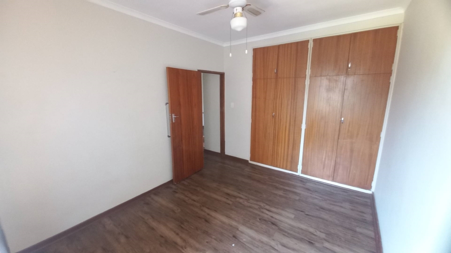 3 Bedroom Property for Sale in Farrarmere Gauteng