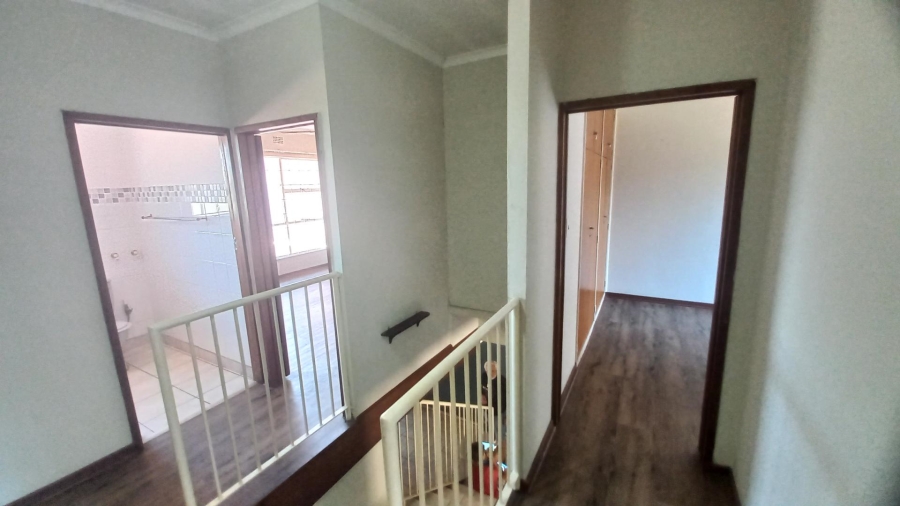 3 Bedroom Property for Sale in Farrarmere Gauteng