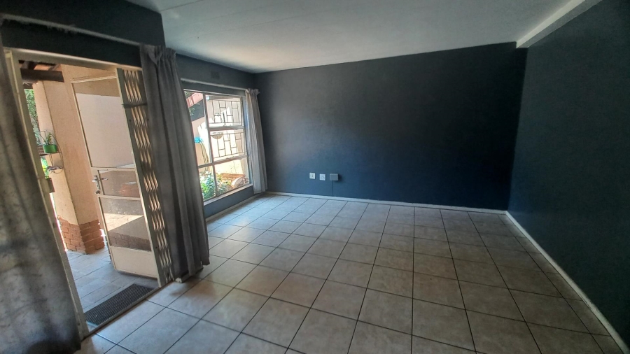 3 Bedroom Property for Sale in Farrarmere Gauteng