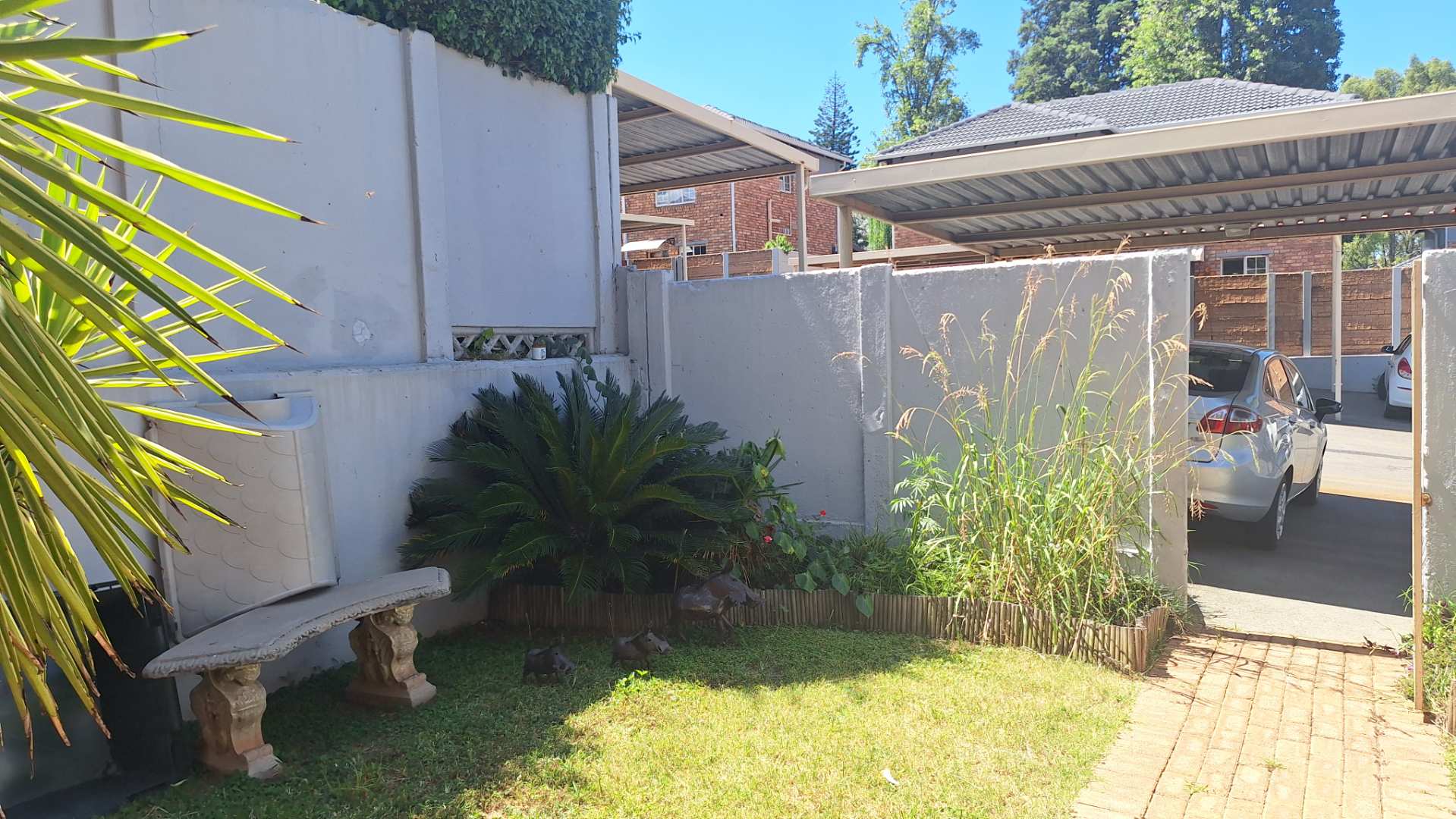 To Let 2 Bedroom Property for Rent in Bellairspark Gauteng