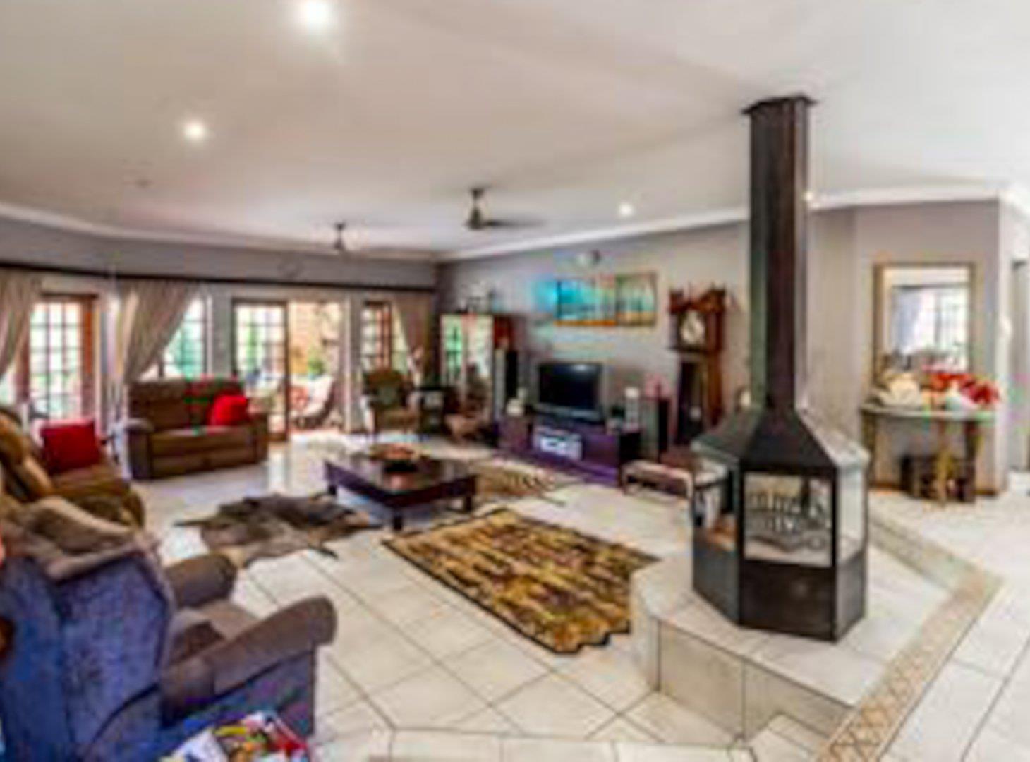 4 Bedroom Property for Sale in Pebble Rock Golf Village Gauteng