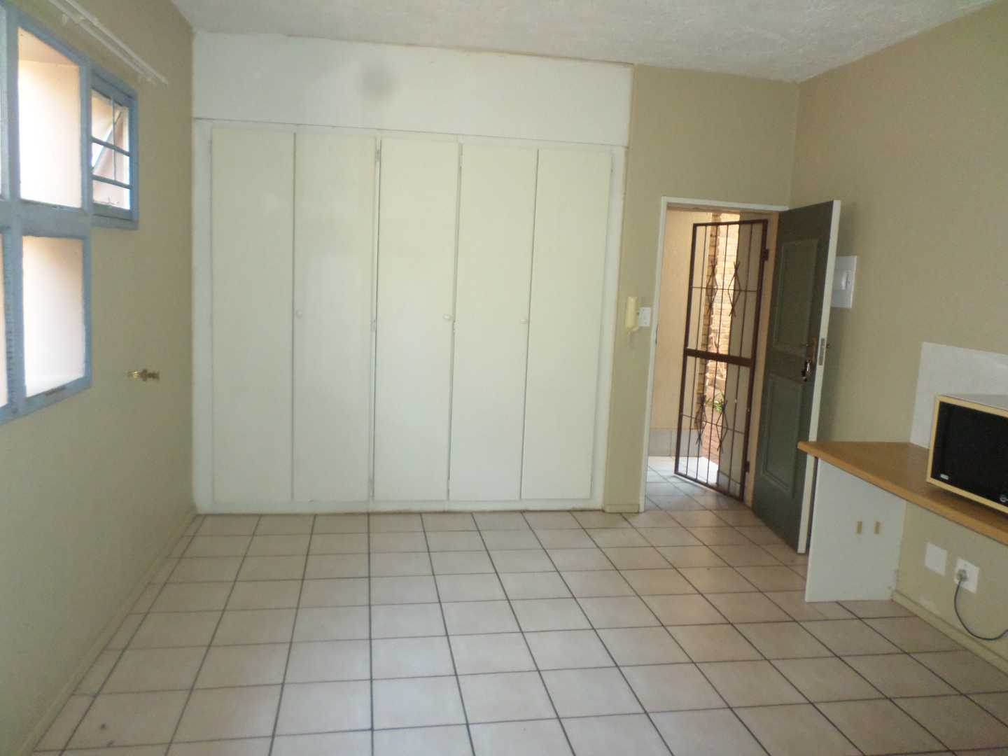 To Let 1 Bedroom Property for Rent in Riviera Gauteng