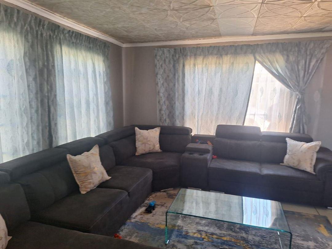 3 Bedroom Property for Sale in Terenure Gauteng