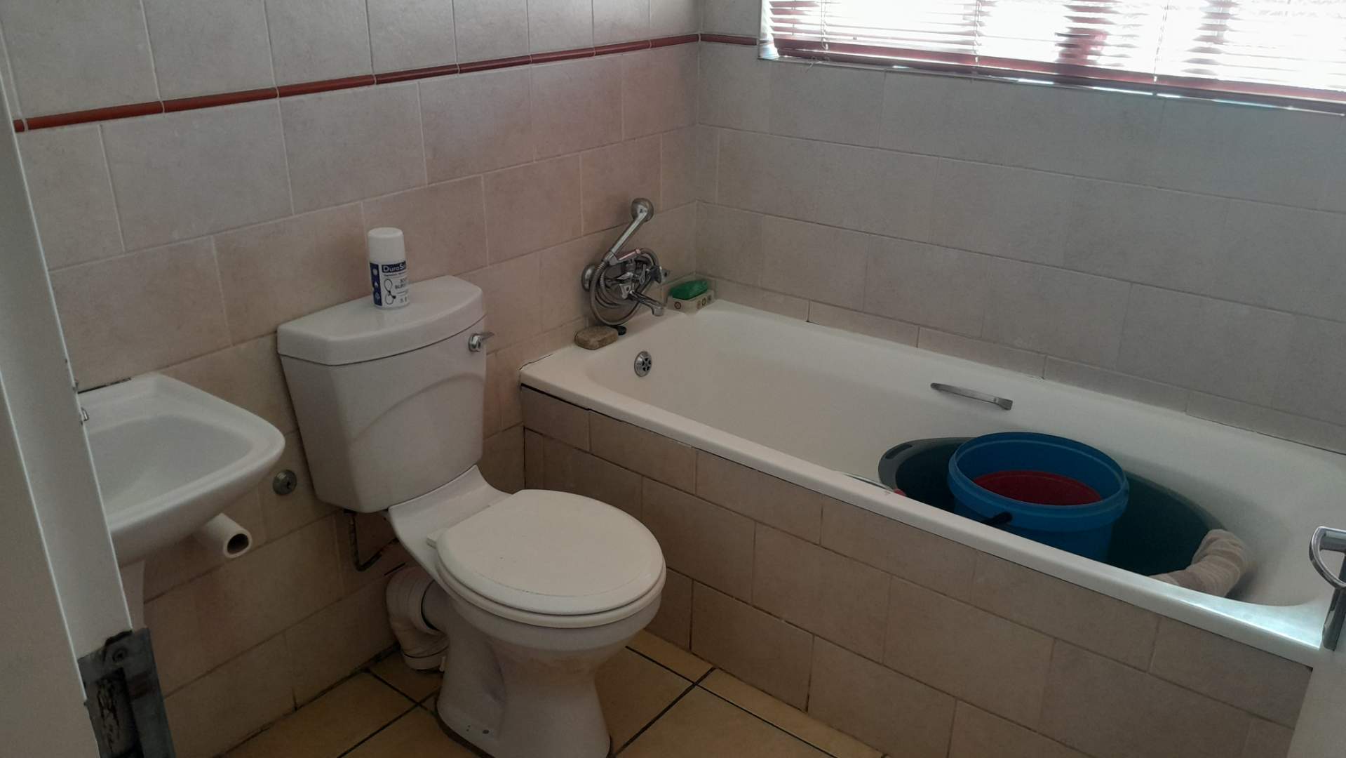 3 Bedroom Property for Sale in Edleen Gauteng