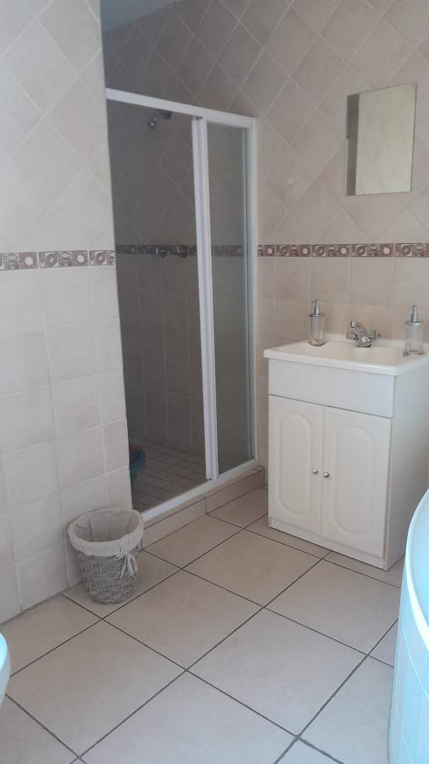 3 Bedroom Property for Sale in Edleen Gauteng