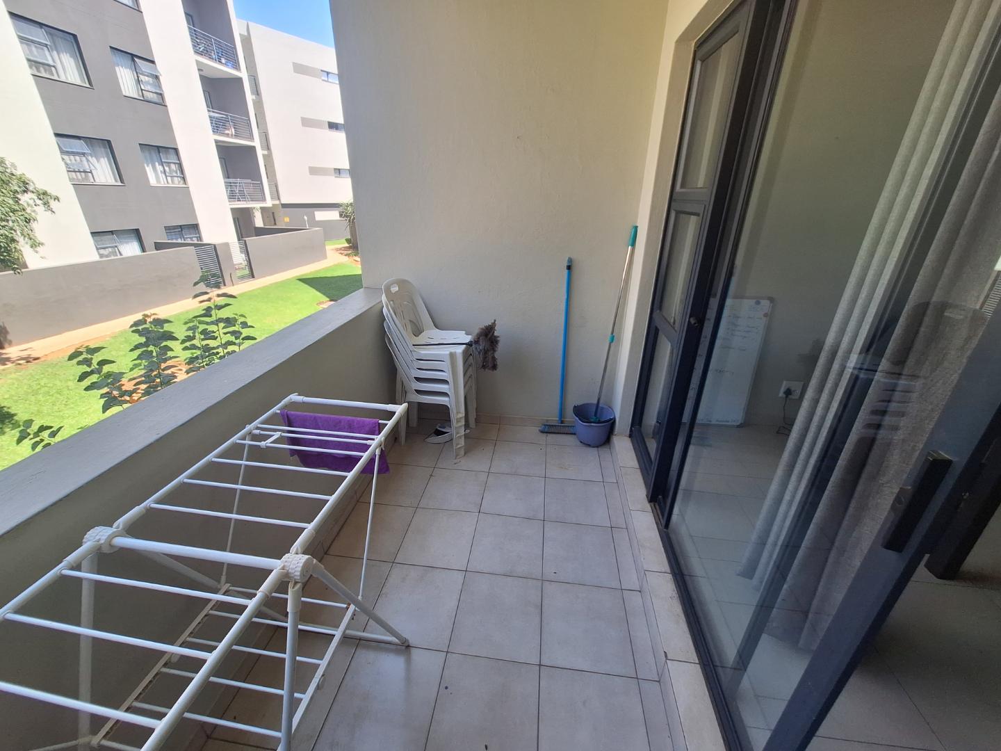 To Let 2 Bedroom Property for Rent in North Riding Gauteng