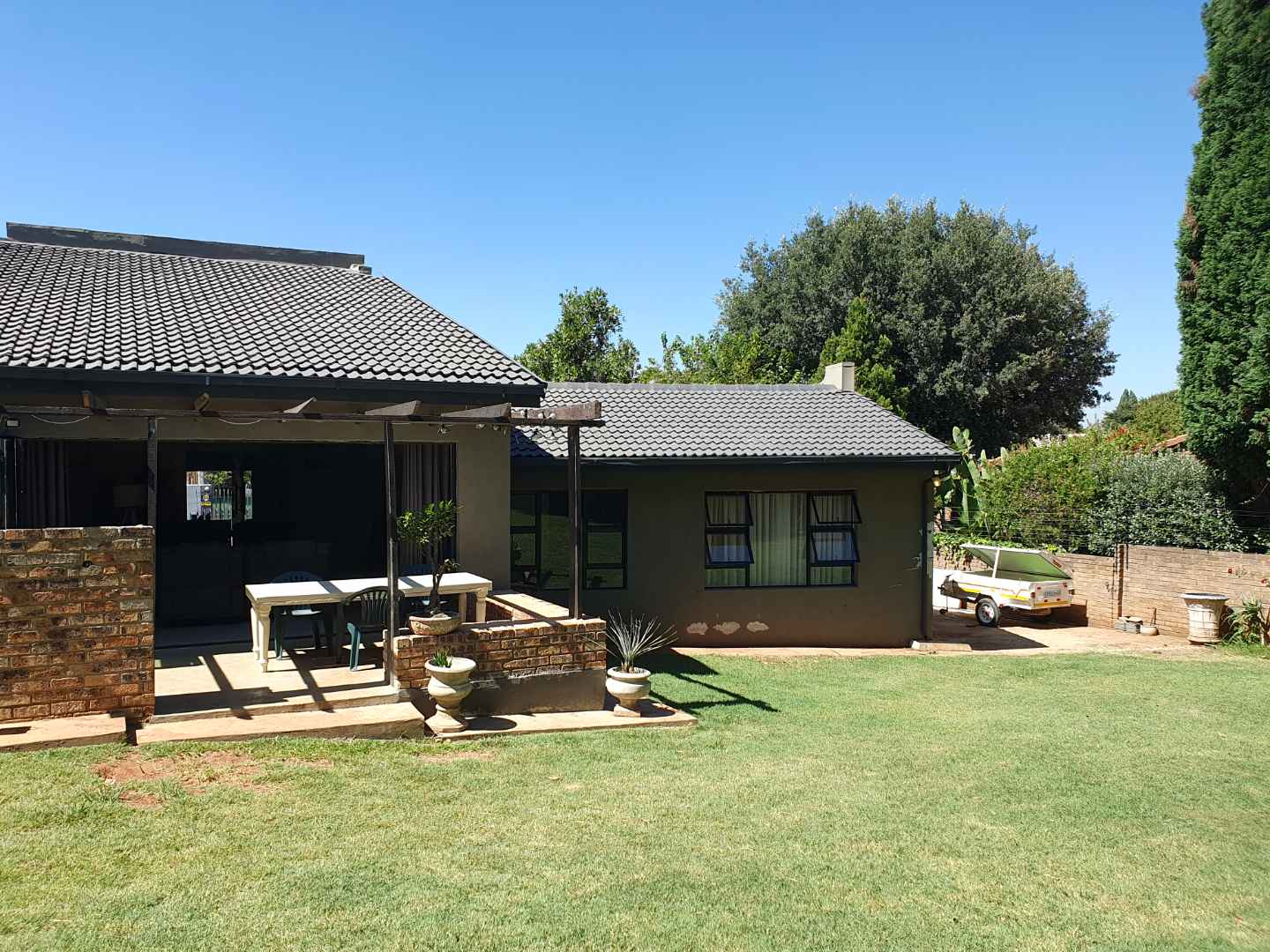 3 Bedroom Property for Sale in Oakdene Gauteng