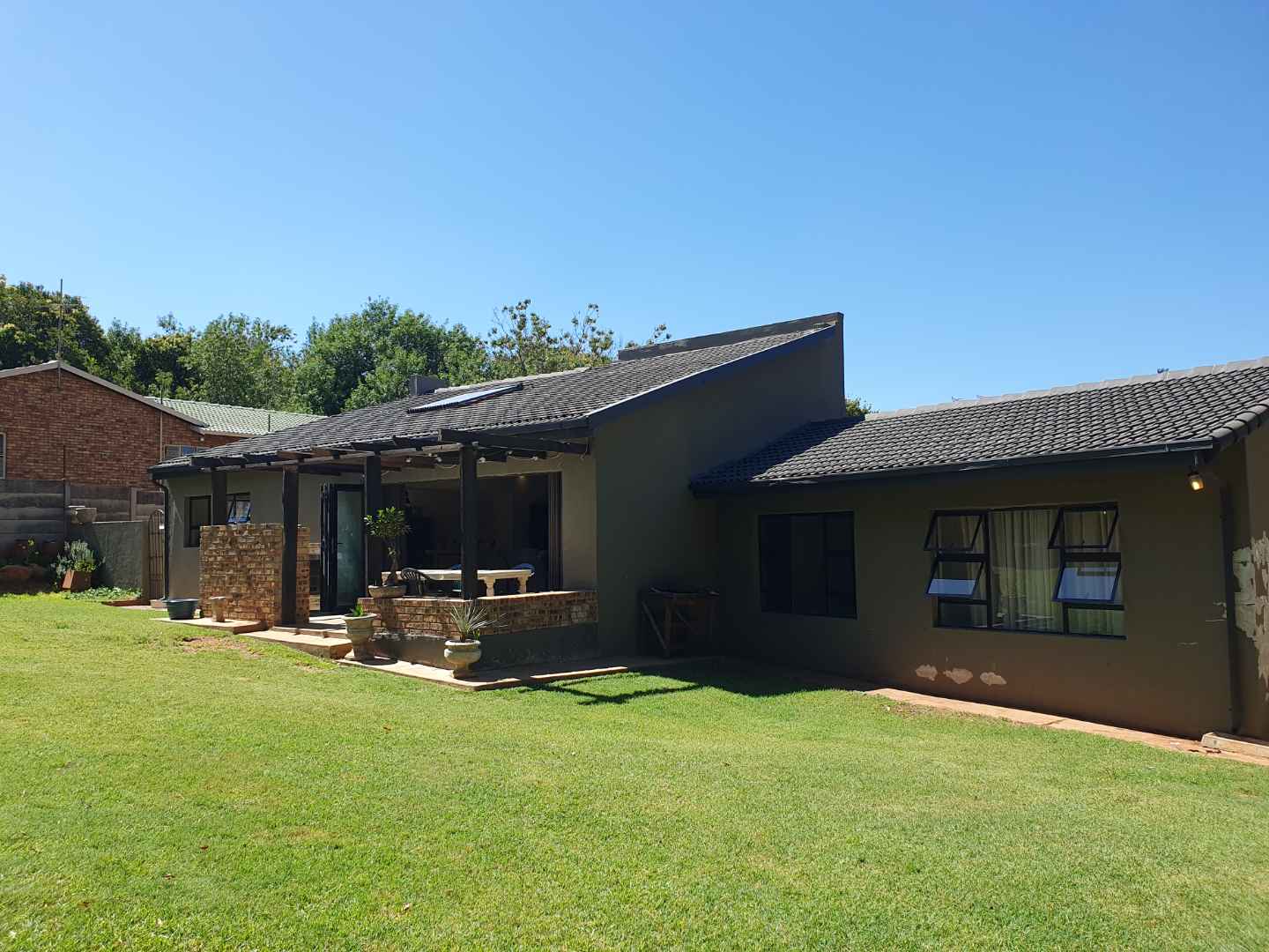 3 Bedroom Property for Sale in Oakdene Gauteng