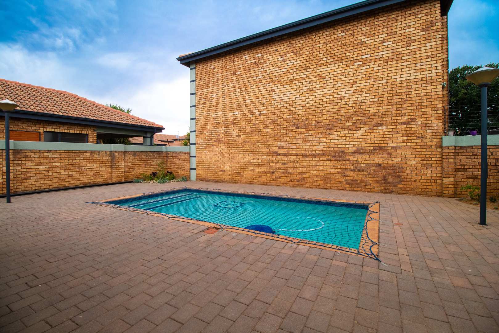 To Let 3 Bedroom Property for Rent in Beyerspark Gauteng