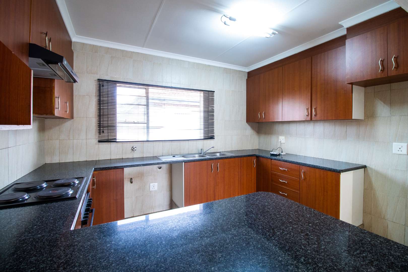 To Let 3 Bedroom Property for Rent in Beyerspark Gauteng