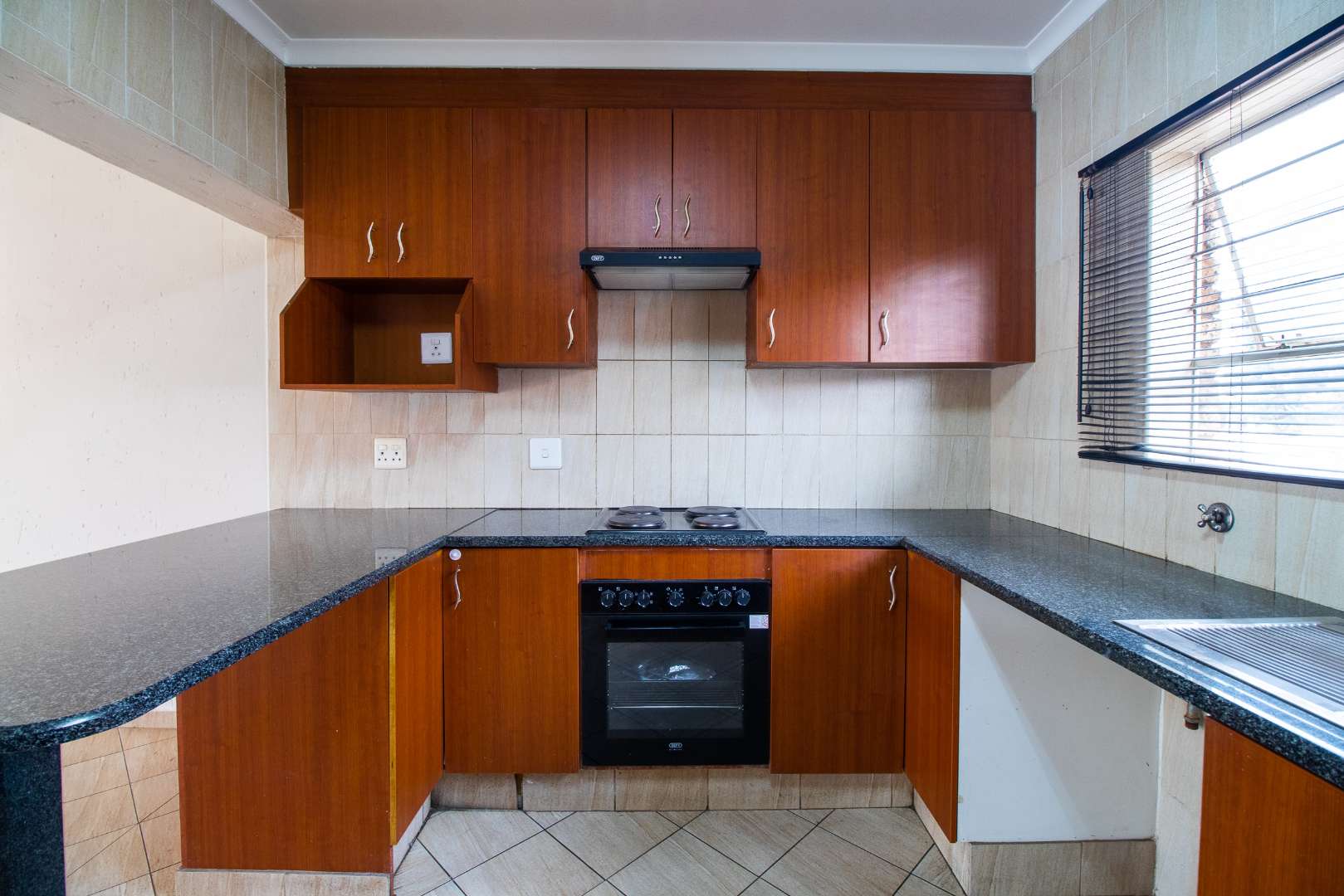 To Let 3 Bedroom Property for Rent in Beyerspark Gauteng