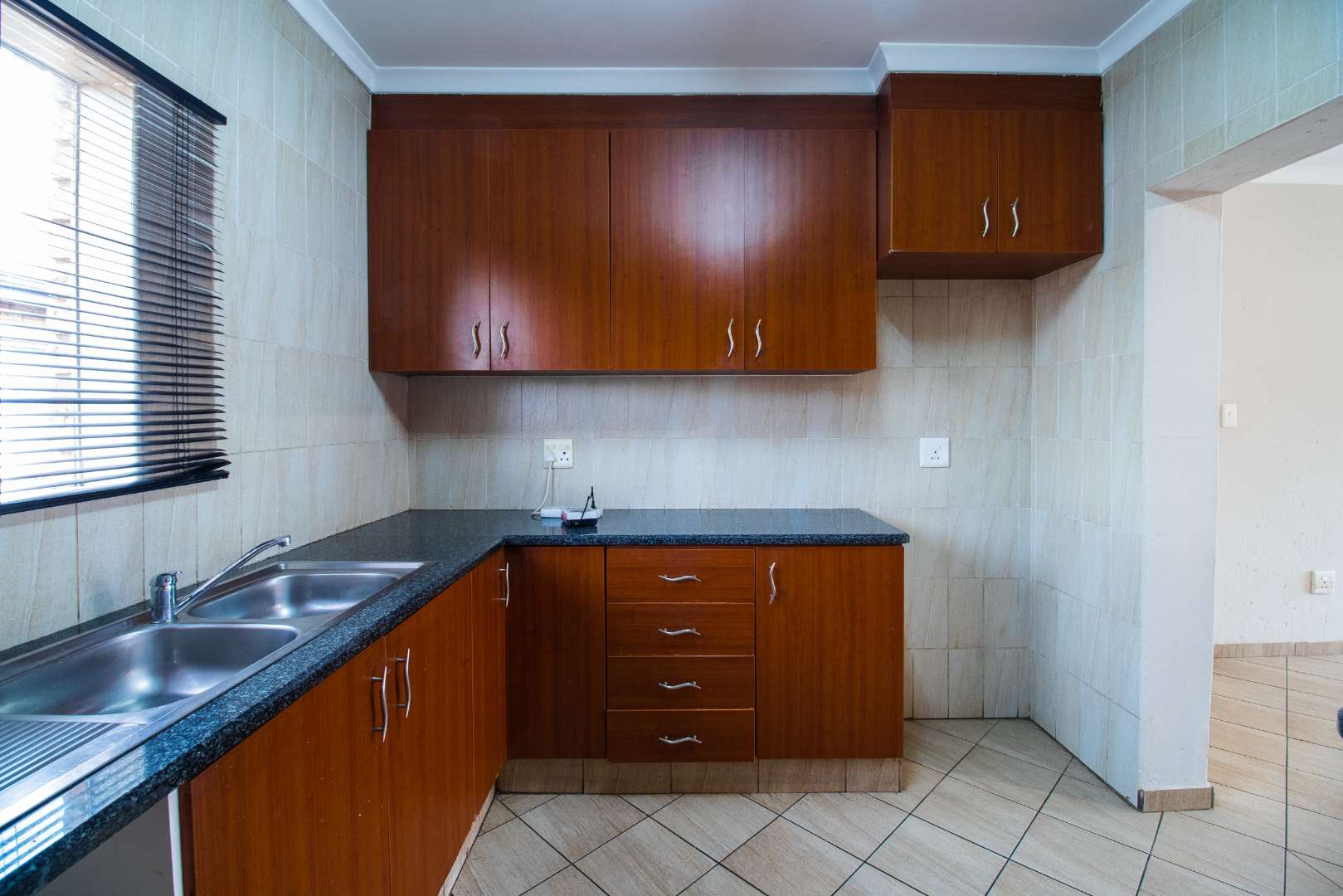 To Let 3 Bedroom Property for Rent in Beyerspark Gauteng