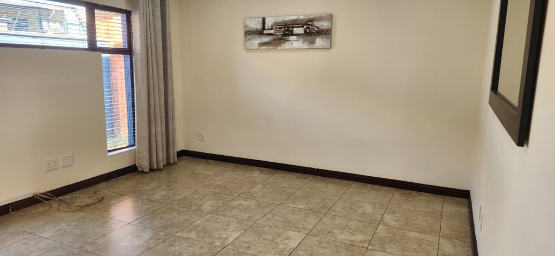 3 Bedroom Property for Sale in Bassonia Gauteng