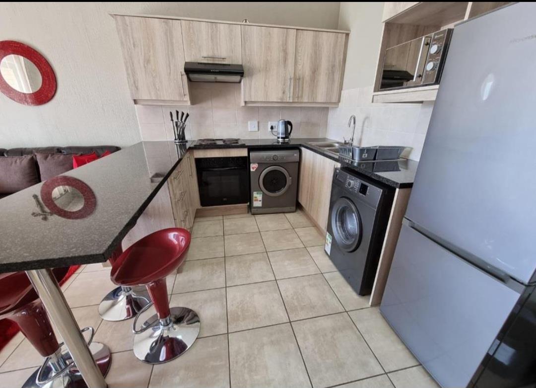 To Let 2 Bedroom Property for Rent in Barbeque Downs Gauteng