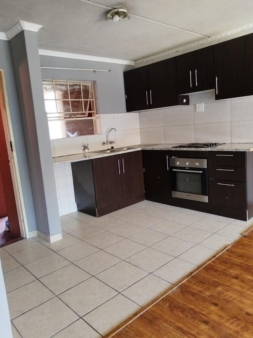 To Let 3 Bedroom Property for Rent in Weltevreden Park Gauteng