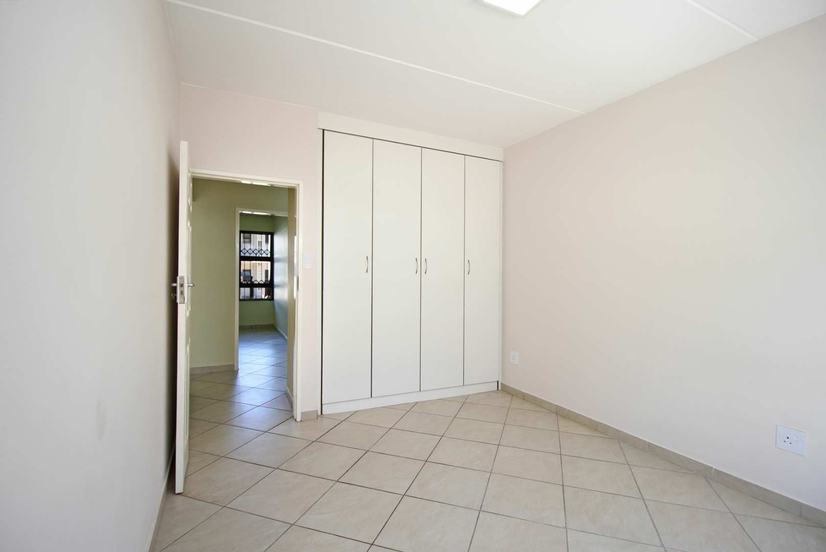 2 Bedroom Property for Sale in Witpoortjie Gauteng