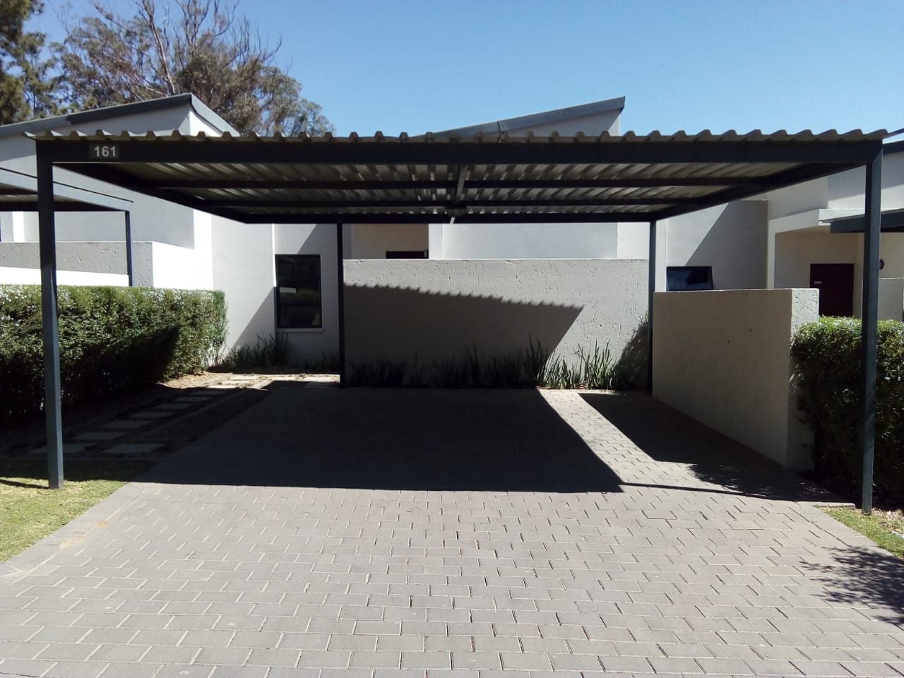 To Let 3 Bedroom Property for Rent in Jackal Creek Golf Estate Gauteng