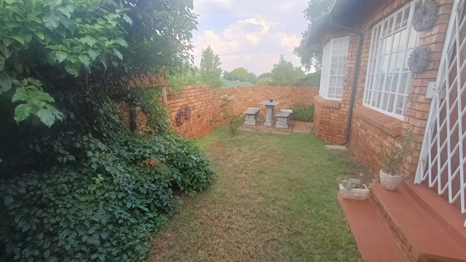 2 Bedroom Property for Sale in Hennopspark Gauteng