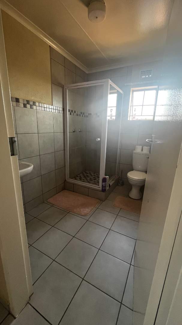 3 Bedroom Property for Sale in Alrode Gauteng