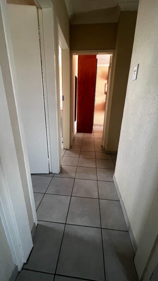 3 Bedroom Property for Sale in Alrode Gauteng