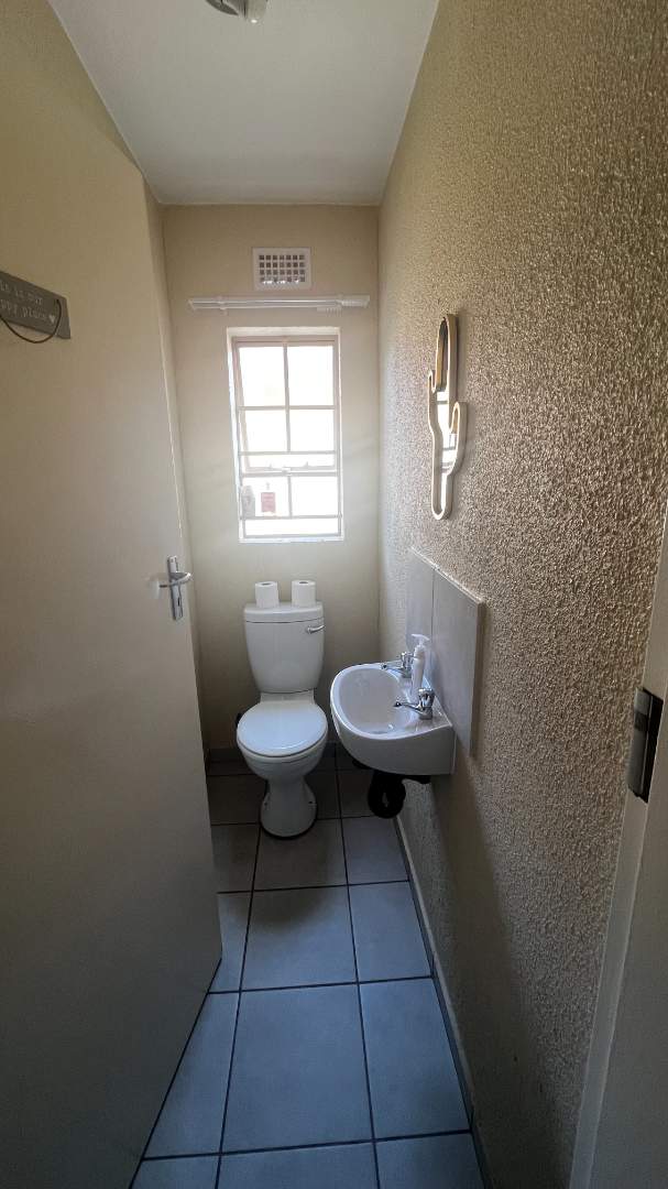 3 Bedroom Property for Sale in Alrode Gauteng